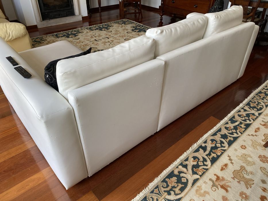 Sofá napa com chaisse longue