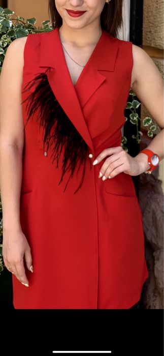 Сукня-жакет без рукава