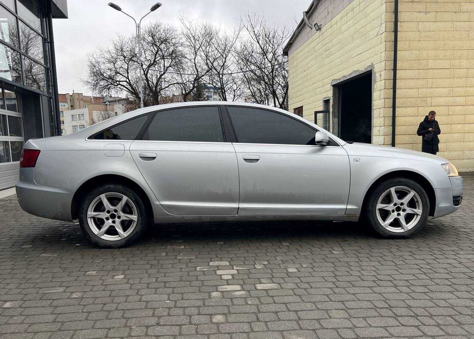Audi   A6   2005