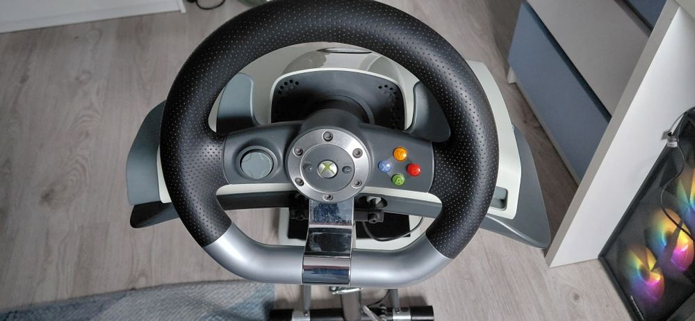 Kierownica XBOX 360 + stelaż
