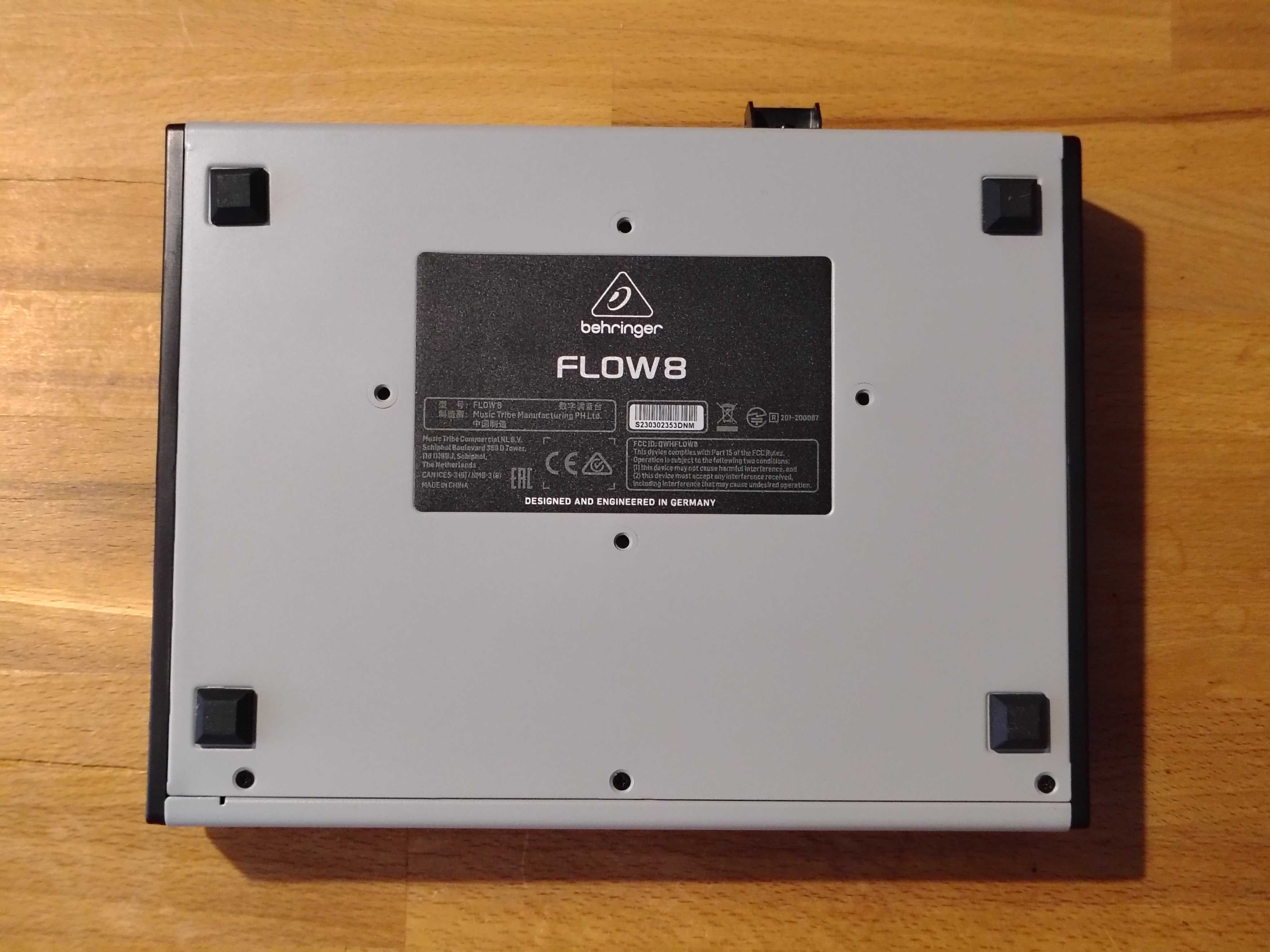 Mikser cyfrowy Behringer Flow 8