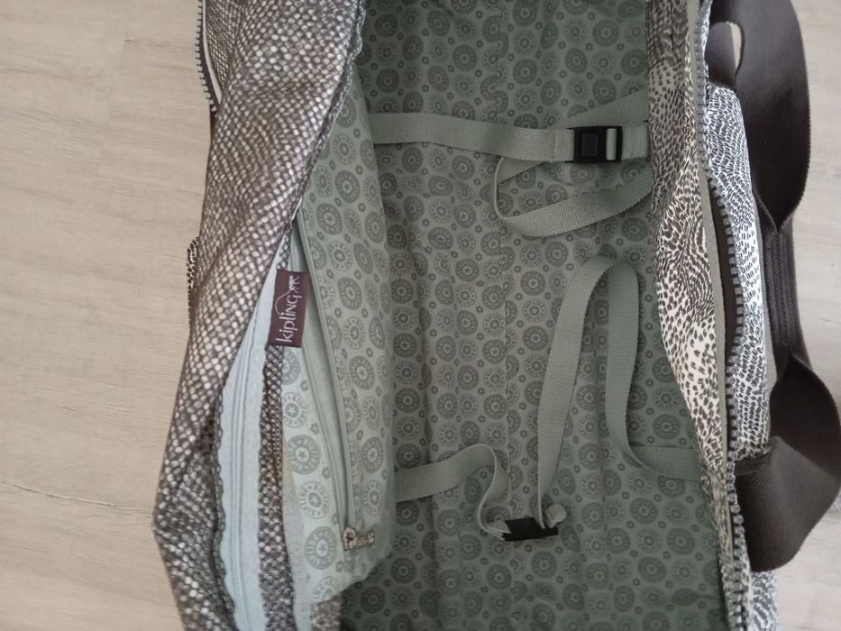 Сумка на колесах Kipling,валіза