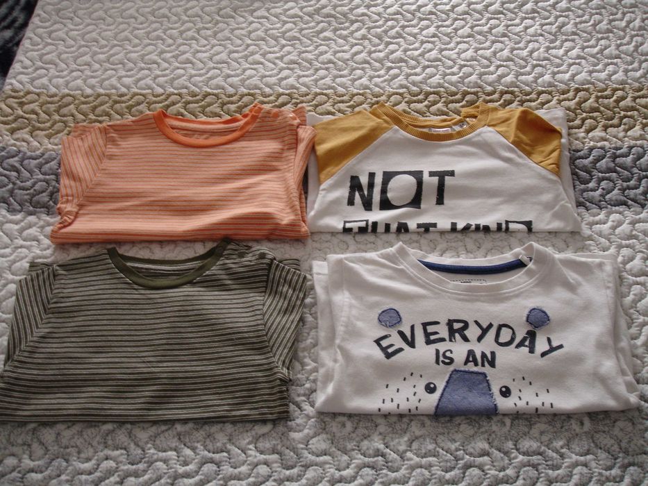 Quatro T-Shirt´s 92cm