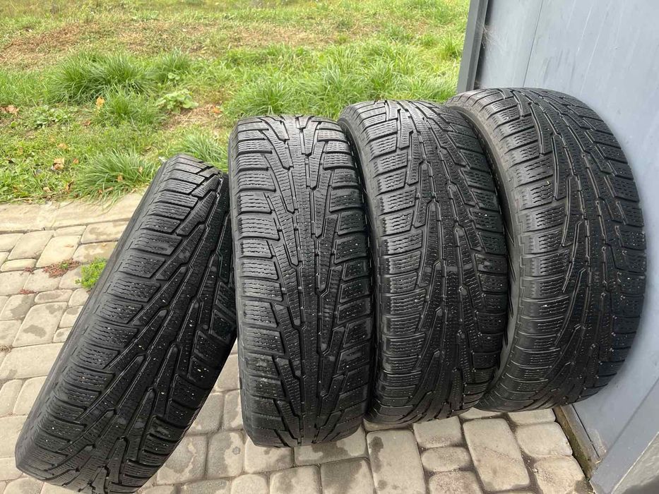 Продам резину на авто