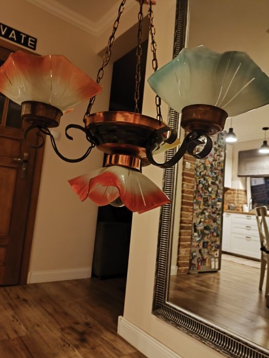 Stary żyrandol z PRL-u antyk