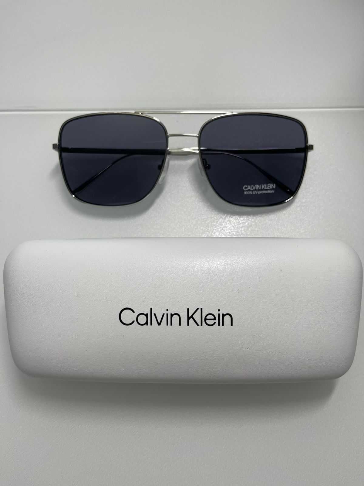 Сонцезахисні окуляри CALVIN KLEIN Grey Navigator Ladies