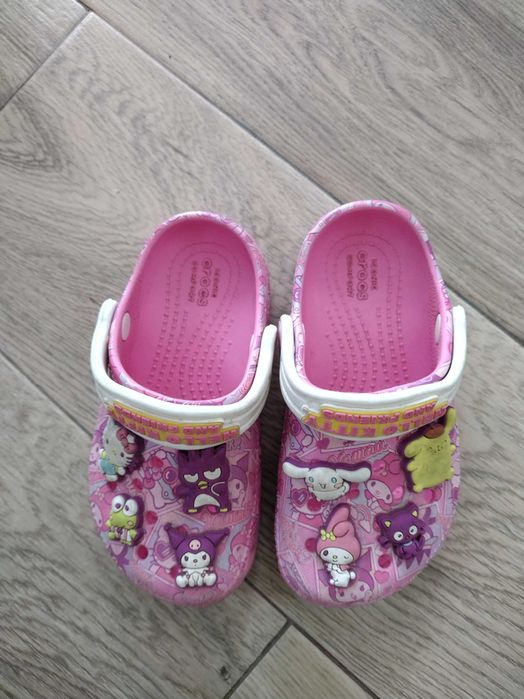 Crocs Hello Kitty oryginalne rozmiar c9 (25/26)