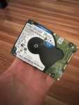 Prawie Nowy Dysk HDD 2TB przebieg 389h