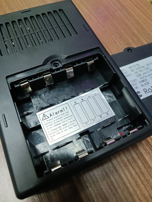 Джерело Безперебійного Живлення (ДБЖ/UPS) для роутера 10400 mAг 12В/9В