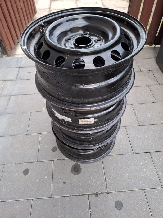 Felgi stalowe z czujnikami 15 Toyota
