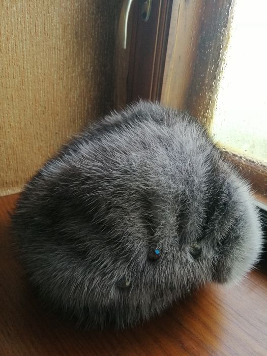 Продам шапку норковую
