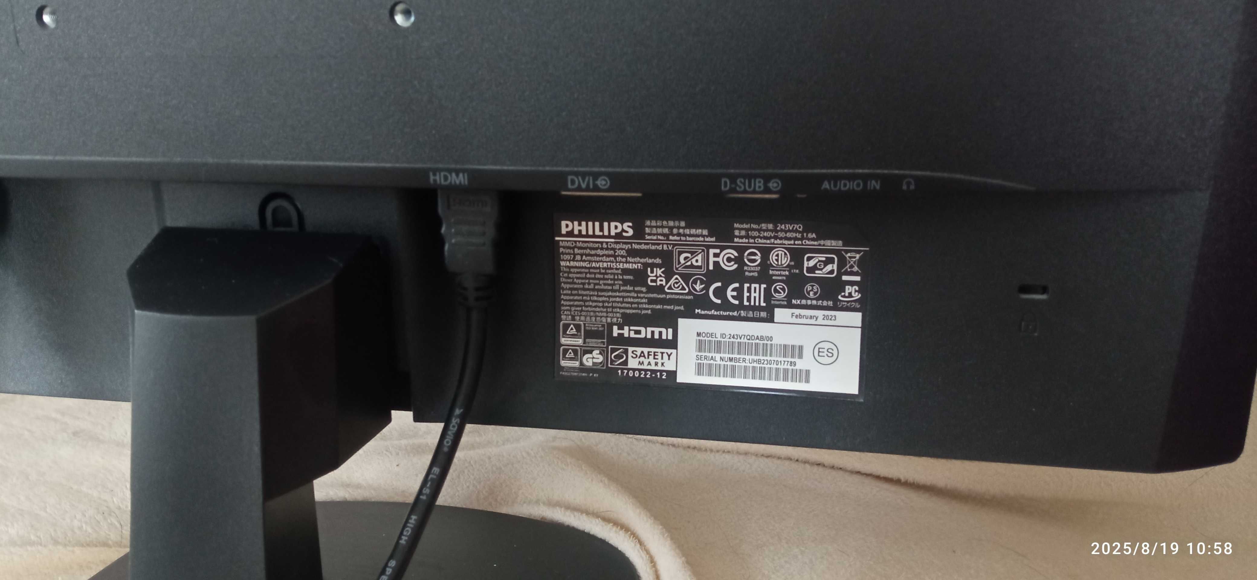 Monitor Philips 24``