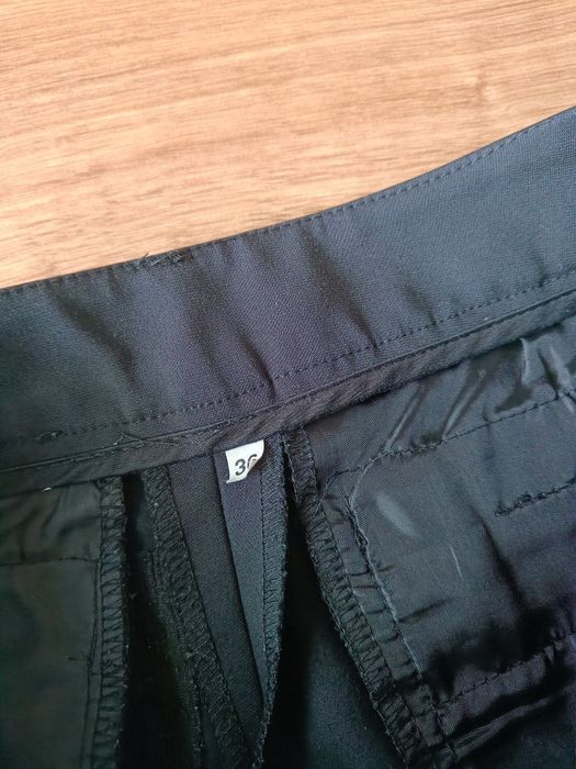 36/S spodnie damskie czarne eleganckie