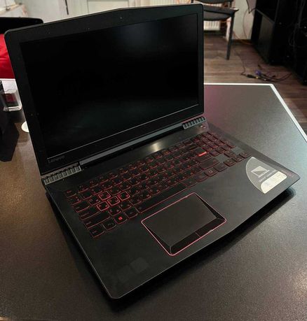 Ігровий ноутбук Lenovo Legion Y520