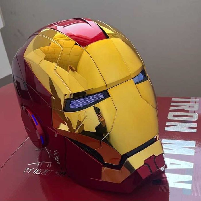 Hełm Iron Man / Maska Iron Man Marvel Kask / Elektryczna maska + PILOT