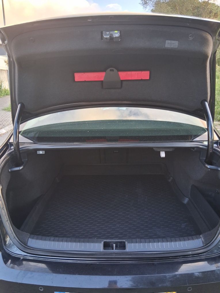 VW Passat 1.6 TDI Confortline