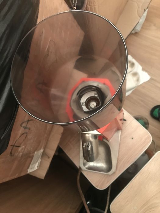 Професиональная Кофемолка fiorenzato mestre з носиком