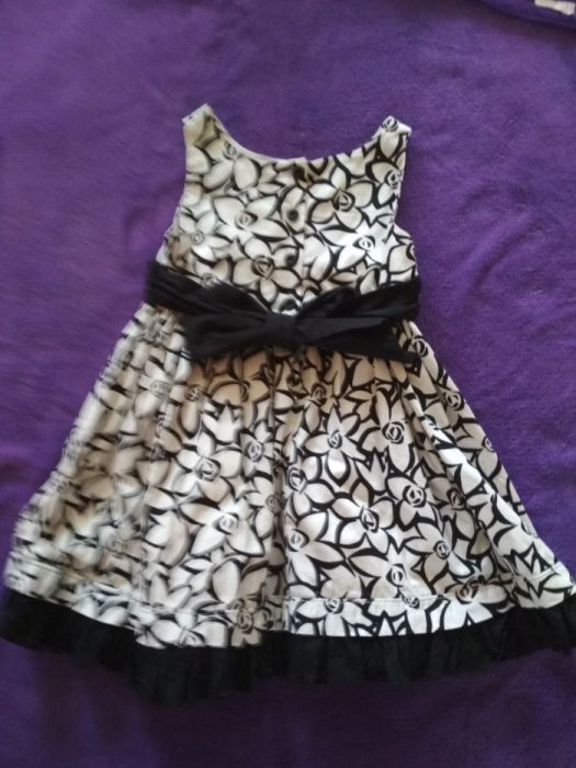 Sukienka dziewczęca r.98