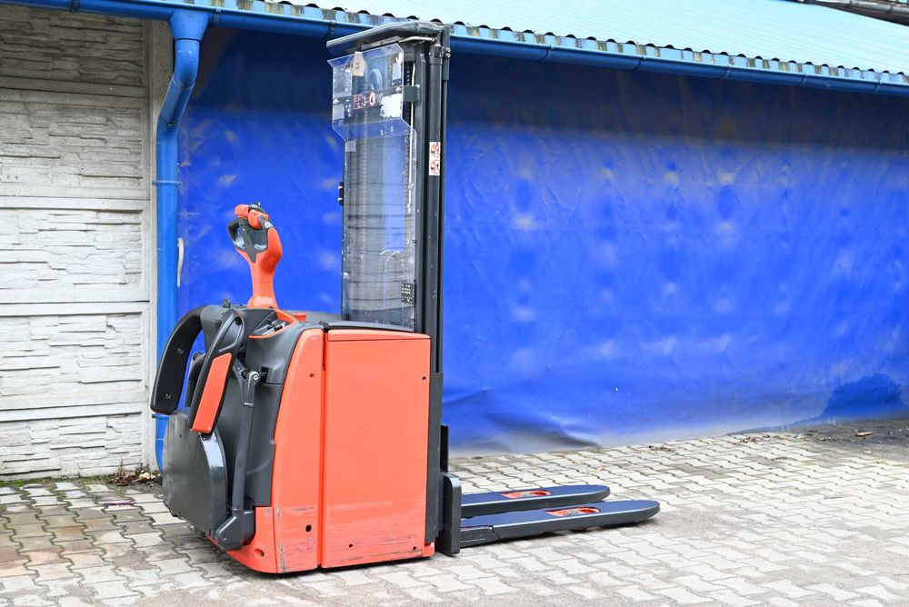 Paleciak elektryczny Linde L14 AP Triplex 480cm 1400kg 2020rok FHP 421
