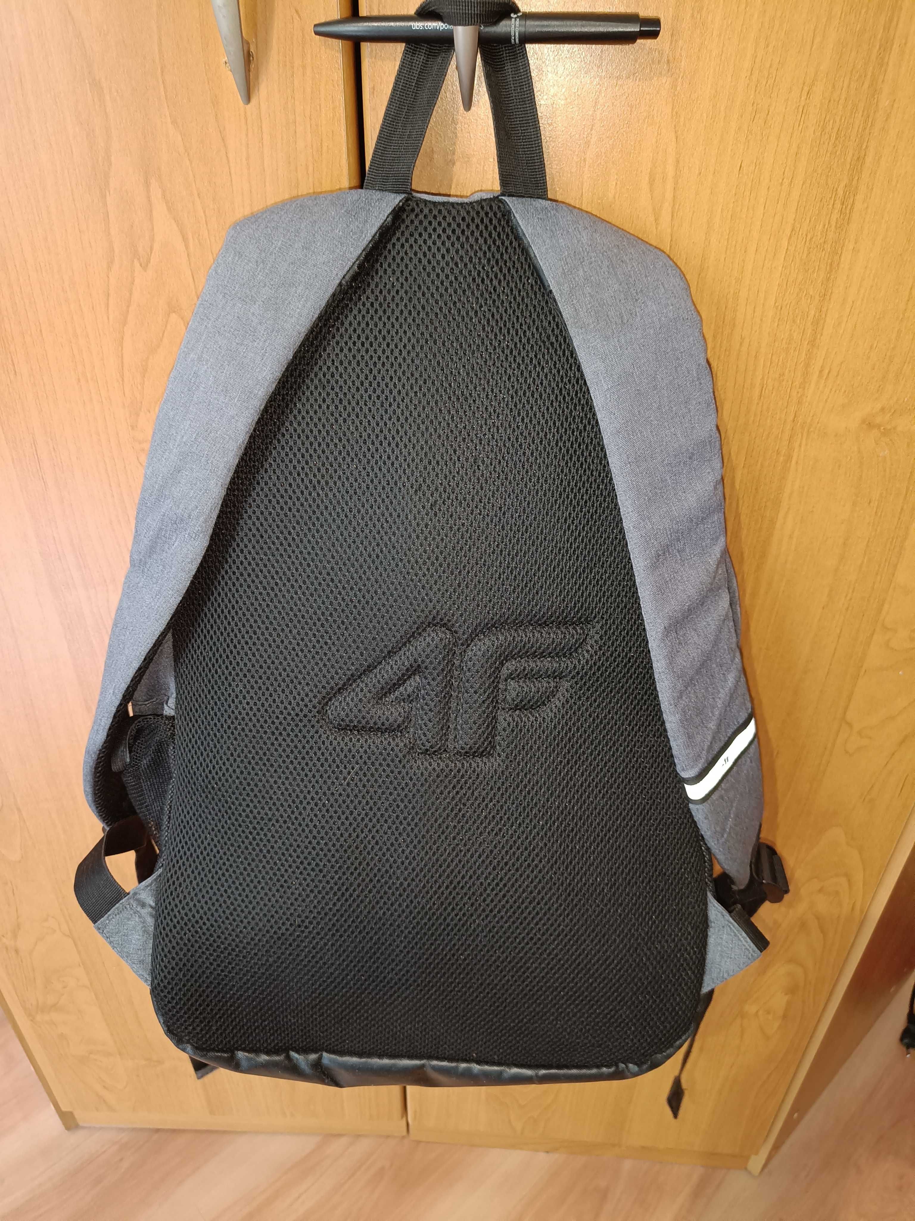 Plecak miejski 4F