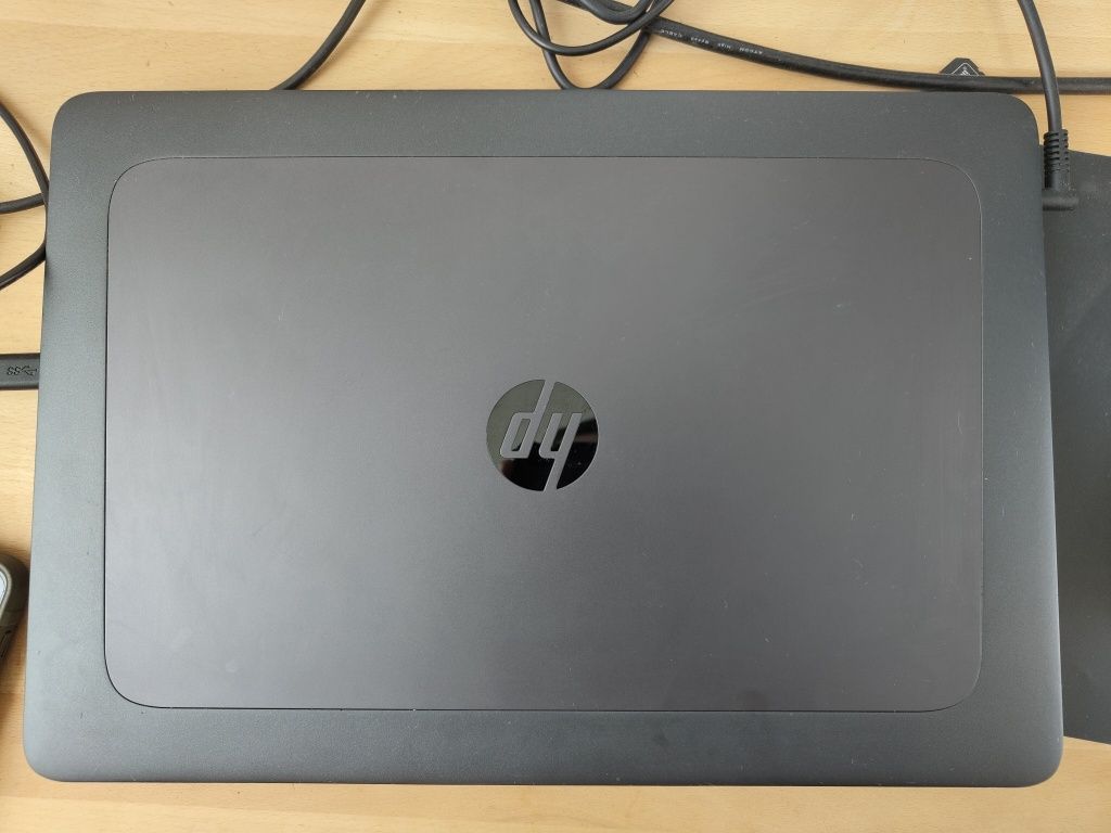 Ноутбук HP zbook 15 g4