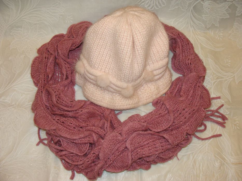 Шапка зимняя женская и шарф