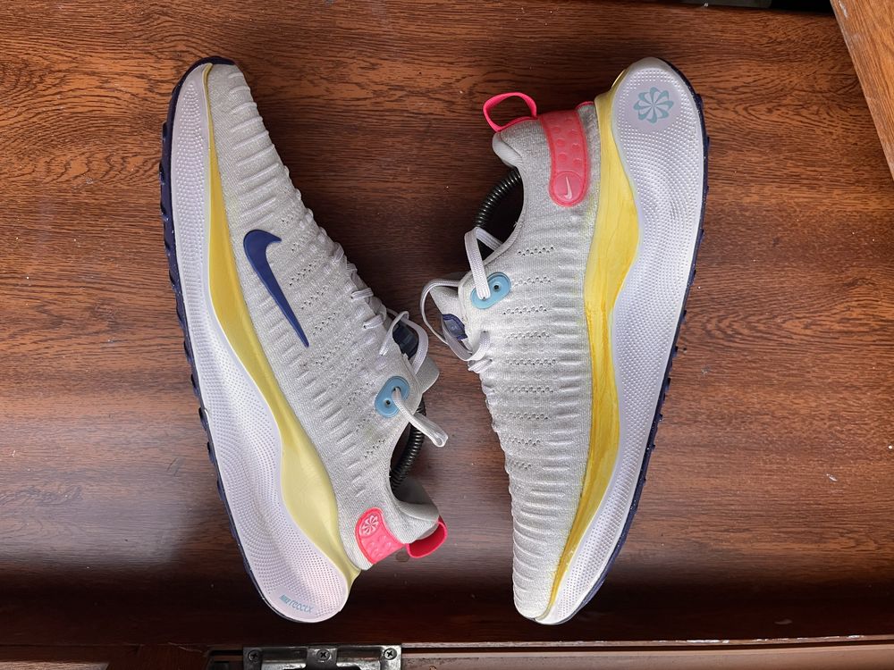 Бегові 44розмір Nike Reactx  infiniti Run 4 оригінал