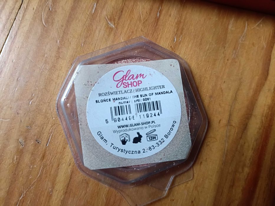 Zestaw kosmetyków kolorowych