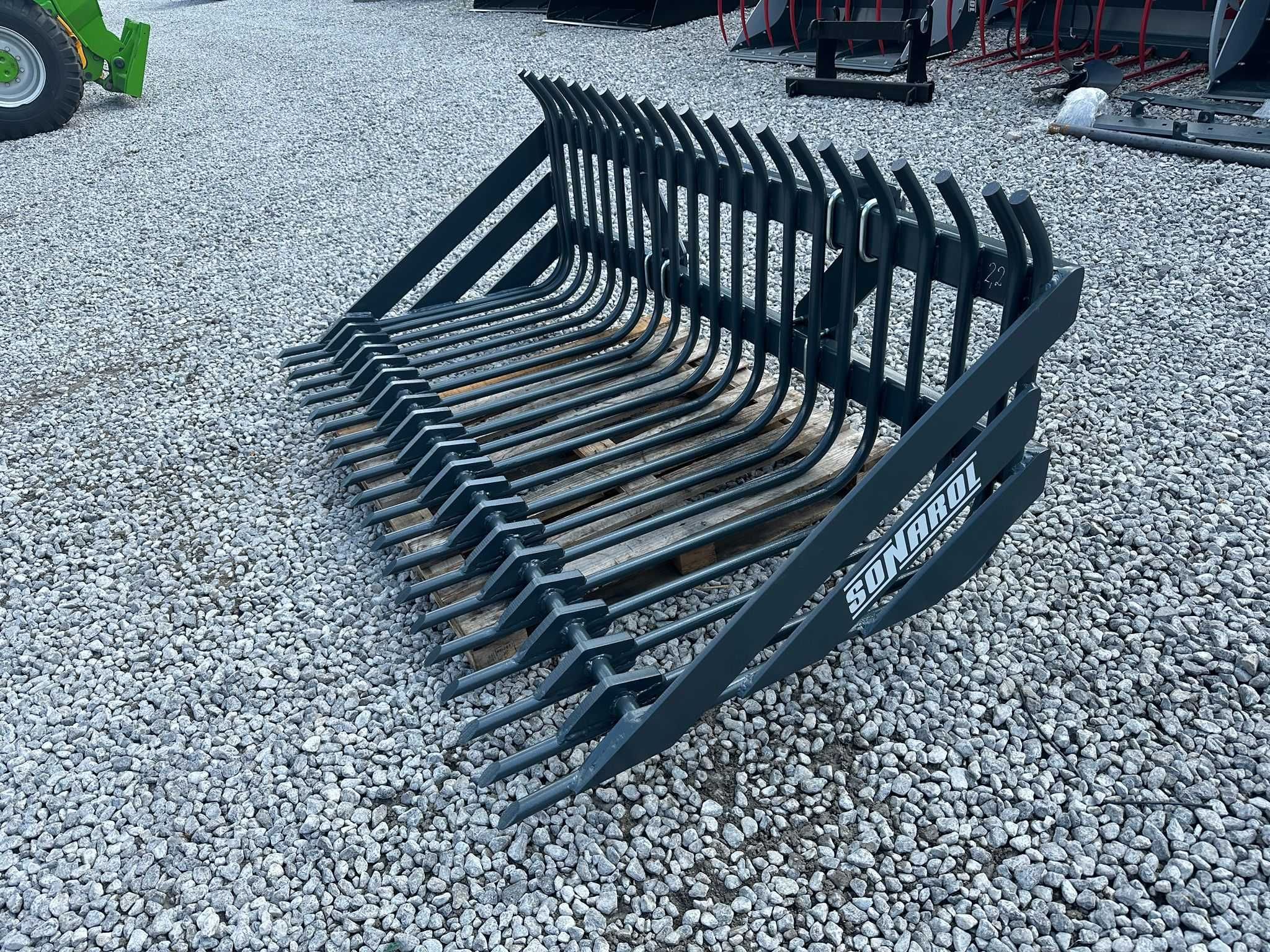 Łyżka ażurowa do kamieni Sonarol do 2,2m OD RĘKI