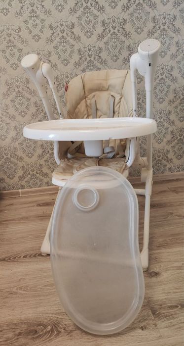 Стілець для годування Carello triumf, стілець гойдалка з музикою