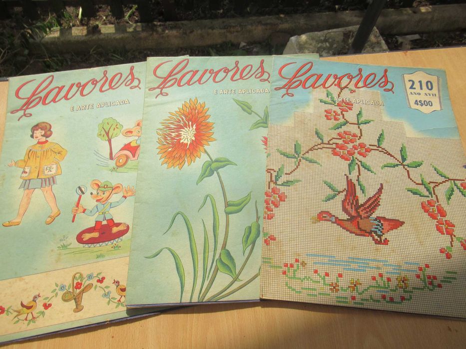 Lote de 16 Revistas antigas " Lavores " anos 1959/60 e 61