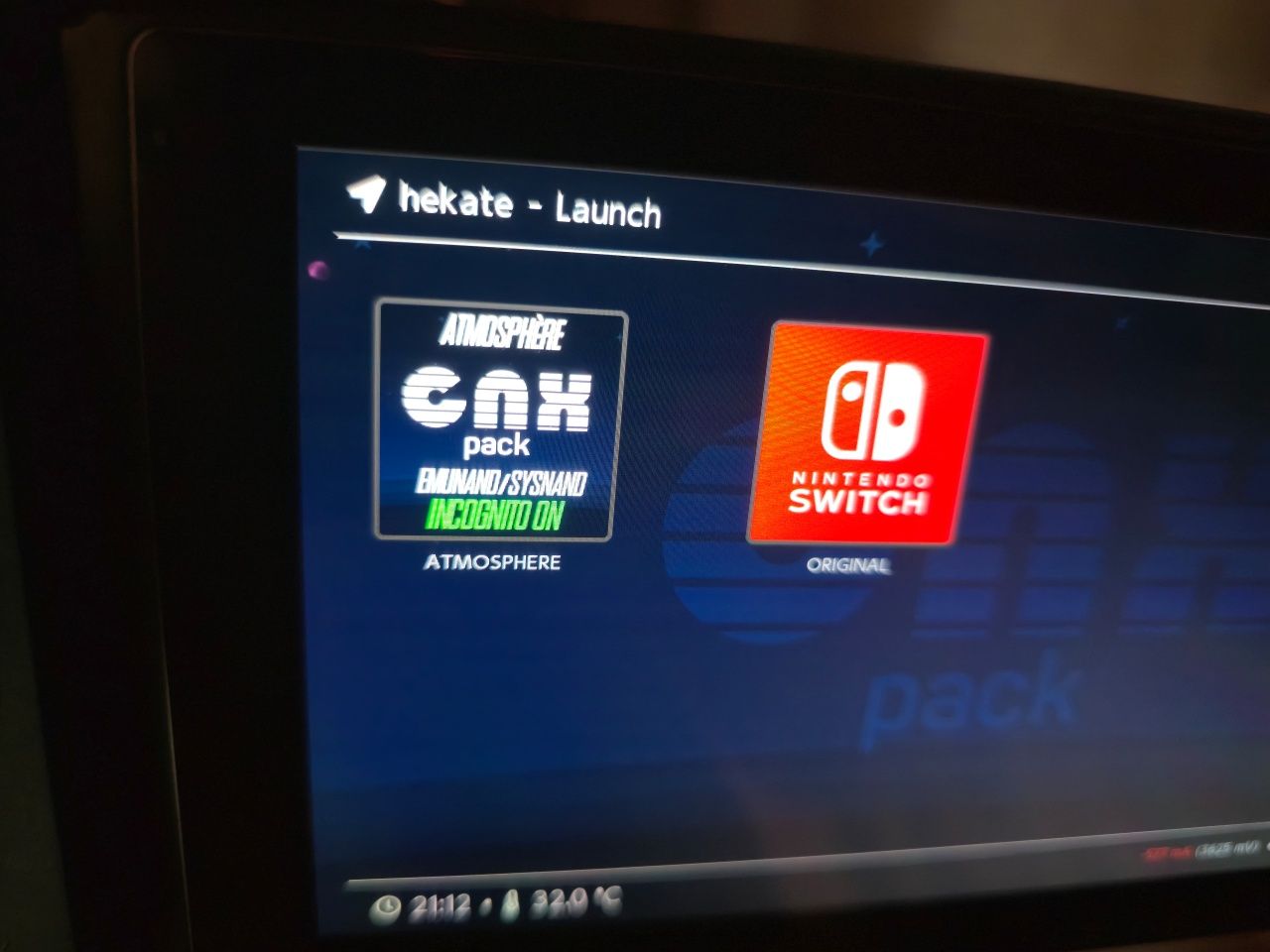 Nintendo Switch Desbloqueada + Acessórios