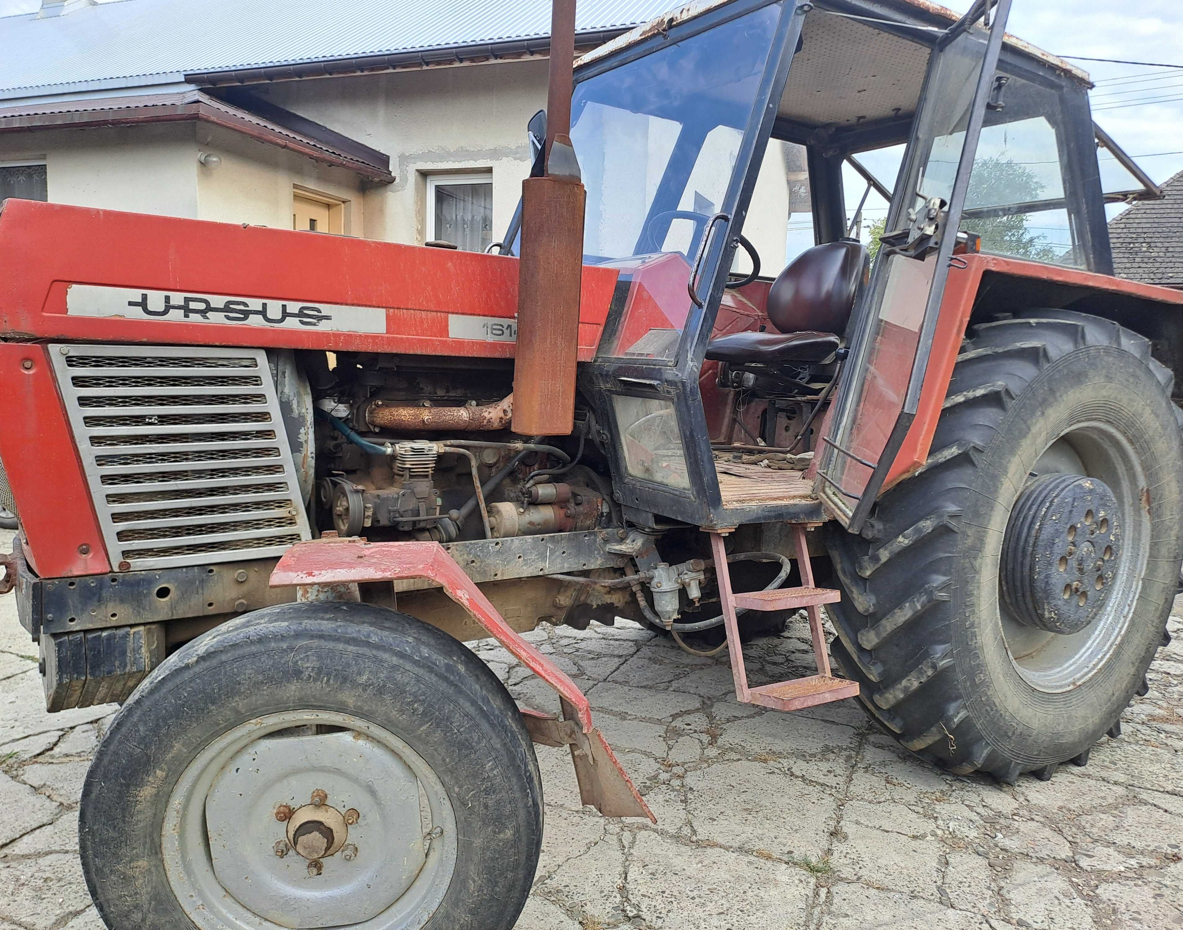 Traktor URSUS C-385