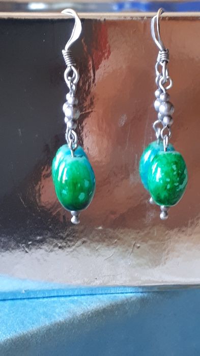 Brincos em bom estado. 1€