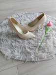 Buty na obcasie damskie 33