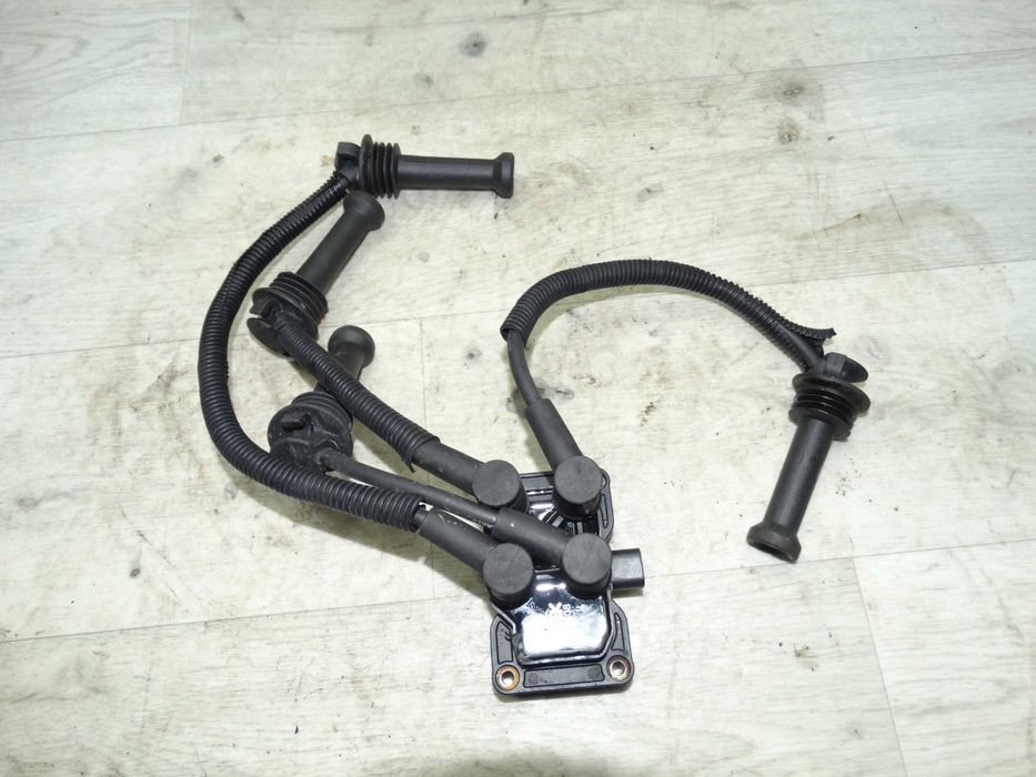 Котушка запалювання Ford C-max/Fiesta/Focus/Mondeo 1.6-2.0 U2008
