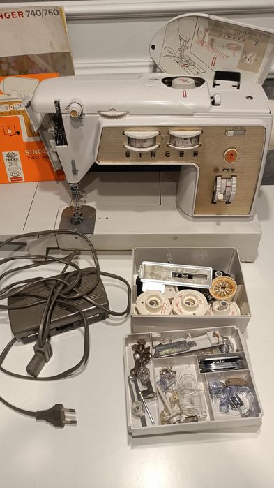 Maszyna do szycia Singer 760