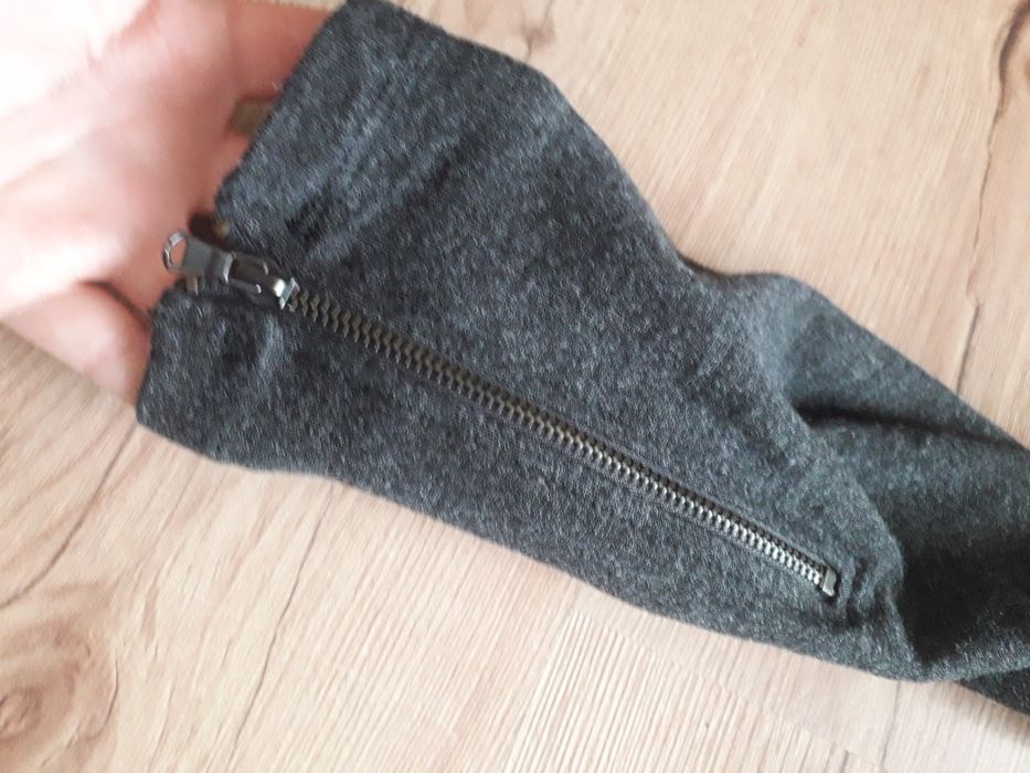 Sukienka szara Zara