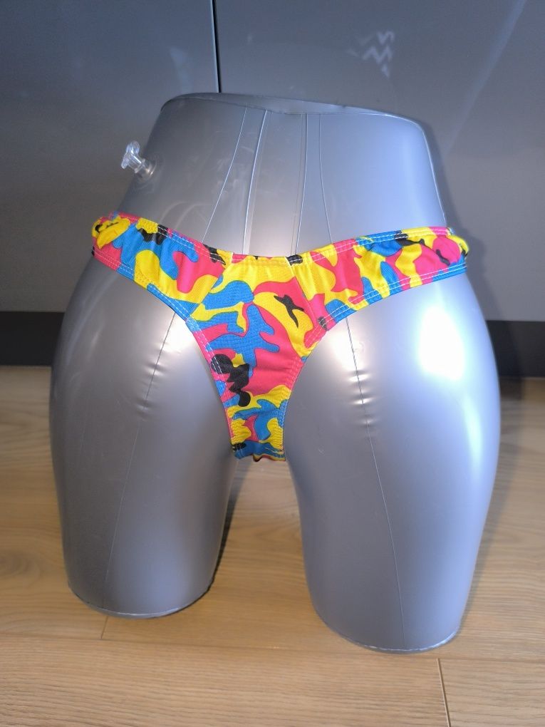 Stringi męskie push up