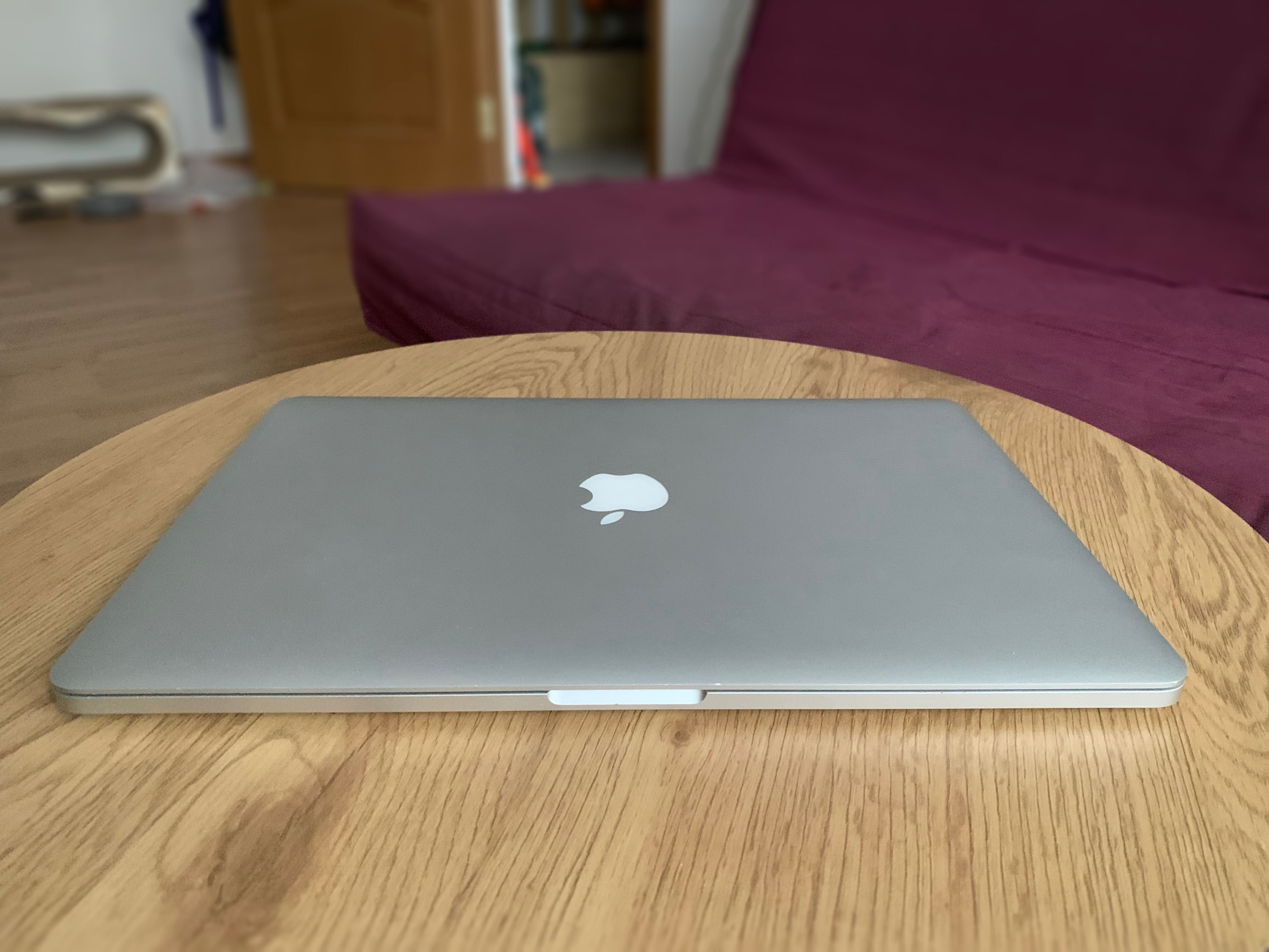 MacBook Pro Retina 2014 15’’’ 500 gb ssd 16 gb core I7