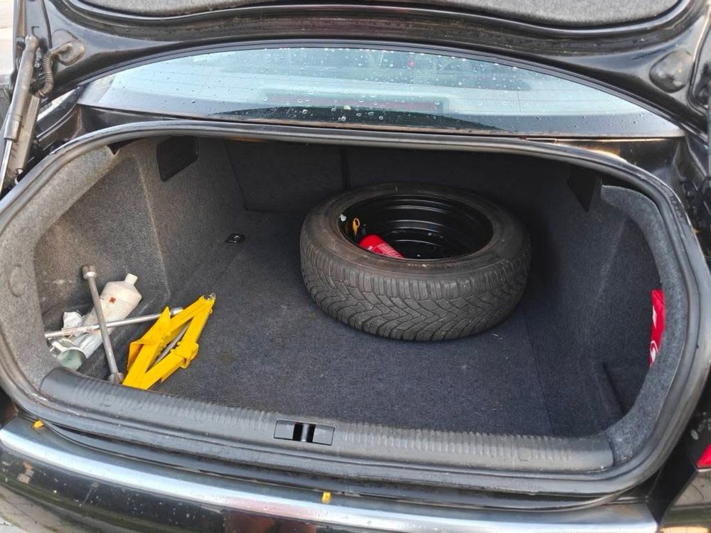 Sprzedam Audi a4 b6 2.0 130km LPG