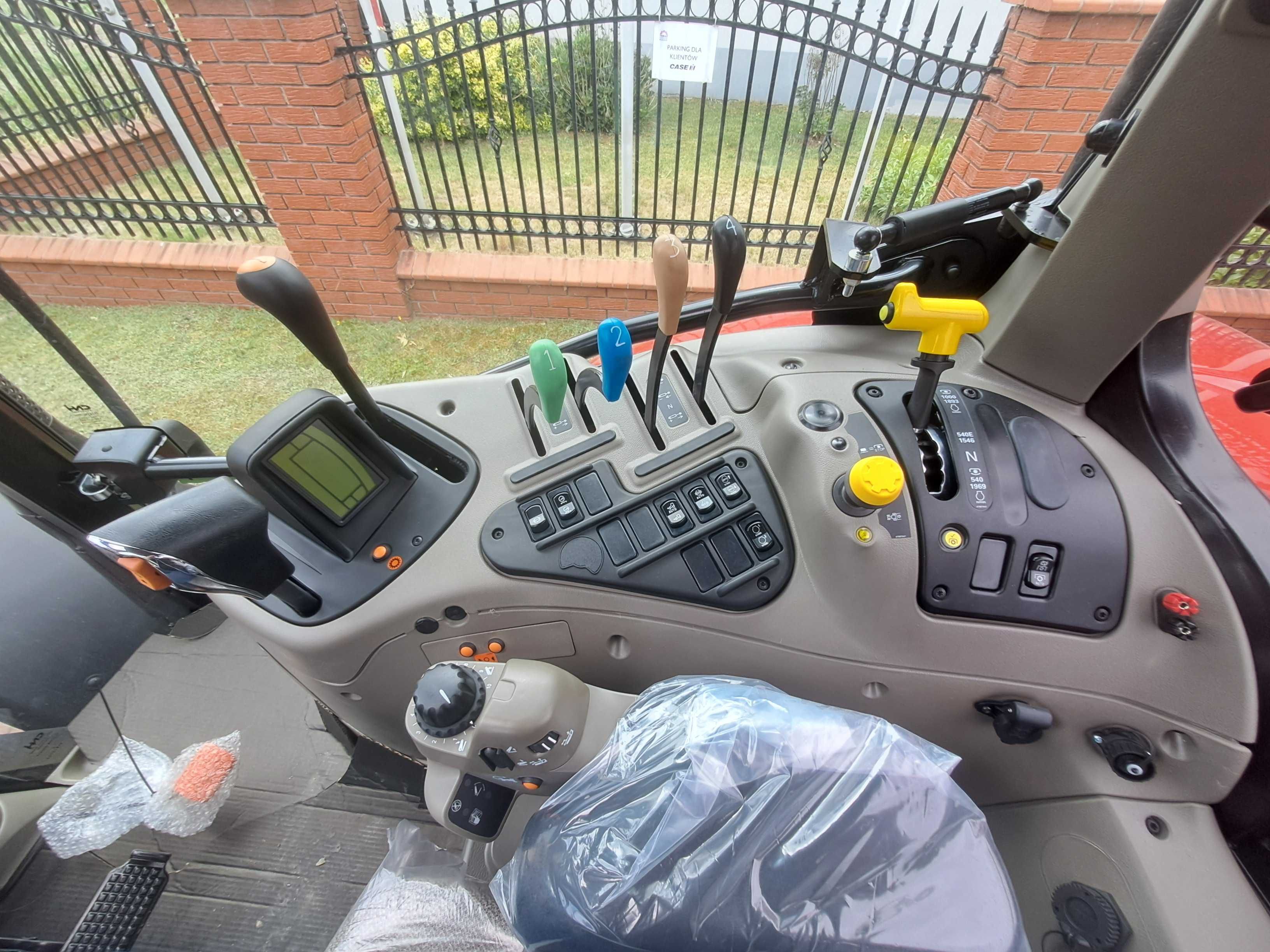 Ciągnik Case IH Maxxum 125