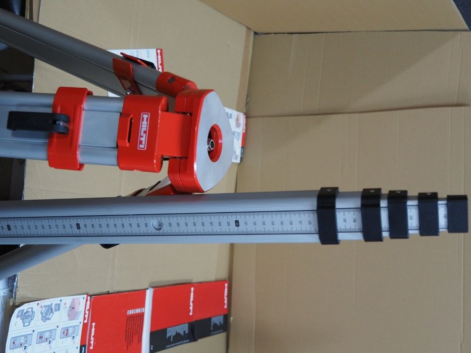 Statyw HILTI 1.6m i lata 5m do laser niwelator PR 30,35,36,25,20 cst