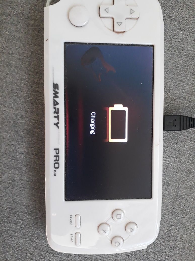 Gra  Smarty Pro 2.0 (coś w rodzaju PSP)Sprawna bez gier
