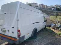 Carrinha Ford Transit ano 2006 com rodado duplo
