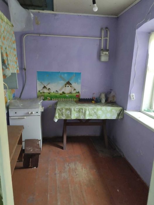 будинок у центрі с.Гніздичне Тернопільського району