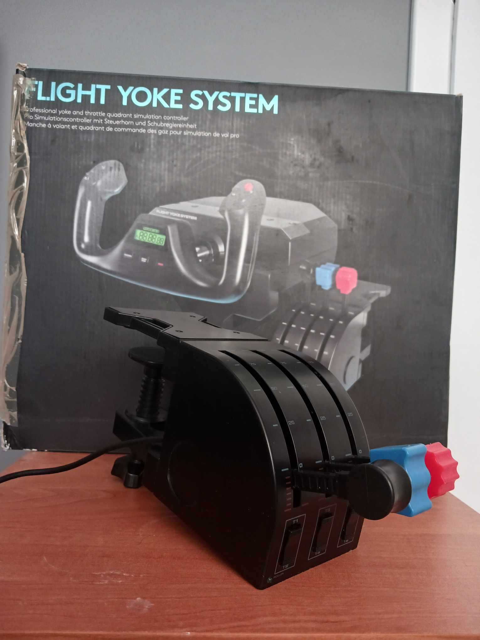 Logitech G Saitek PRO Flight Yoke System