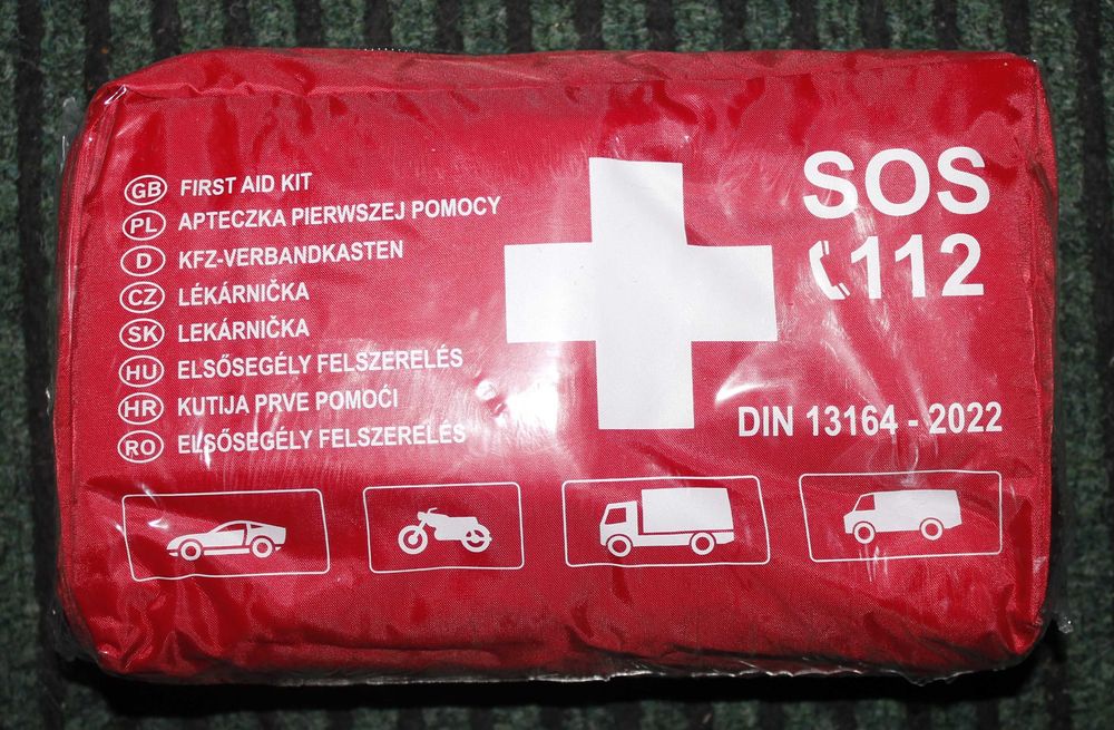 Apteczka samochodowa DIN 13164
