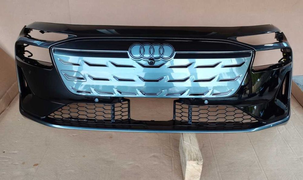 Двері Audi A6 e-tron C9 оригінал + крила, капот, обшивка