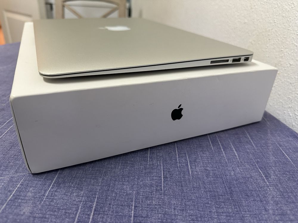 MacBook Air 2015 Como Novo - 250gb